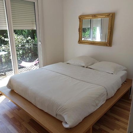 Chalet Fleuve Avec Parking-Barbecue 예레 외부 사진